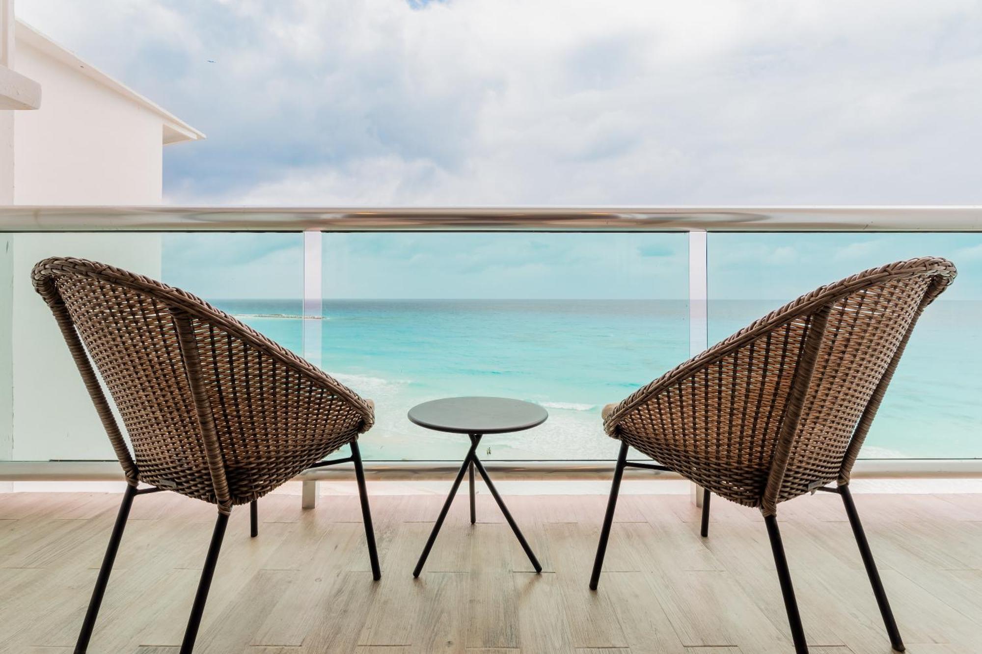 The Ocean Vibes Suites By Casa Paraiso Cancún Eksteriør billede