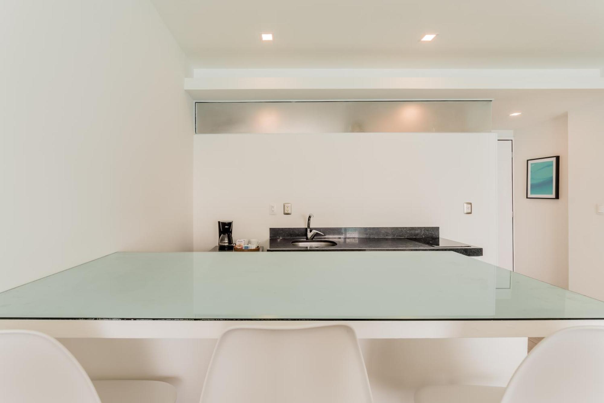 The Ocean Vibes Suites By Casa Paraiso Cancún Eksteriør billede