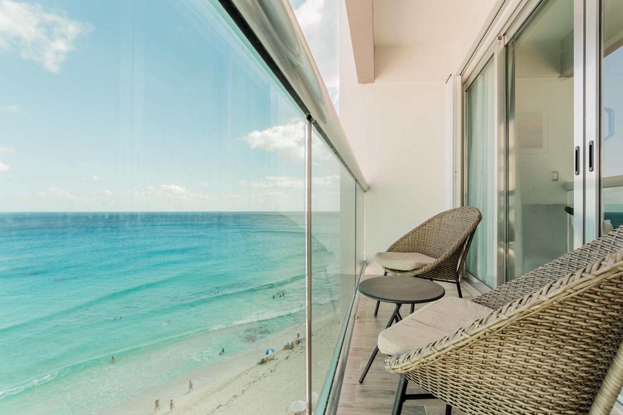 The Ocean Vibes Suites By Casa Paraiso Cancún Eksteriør billede