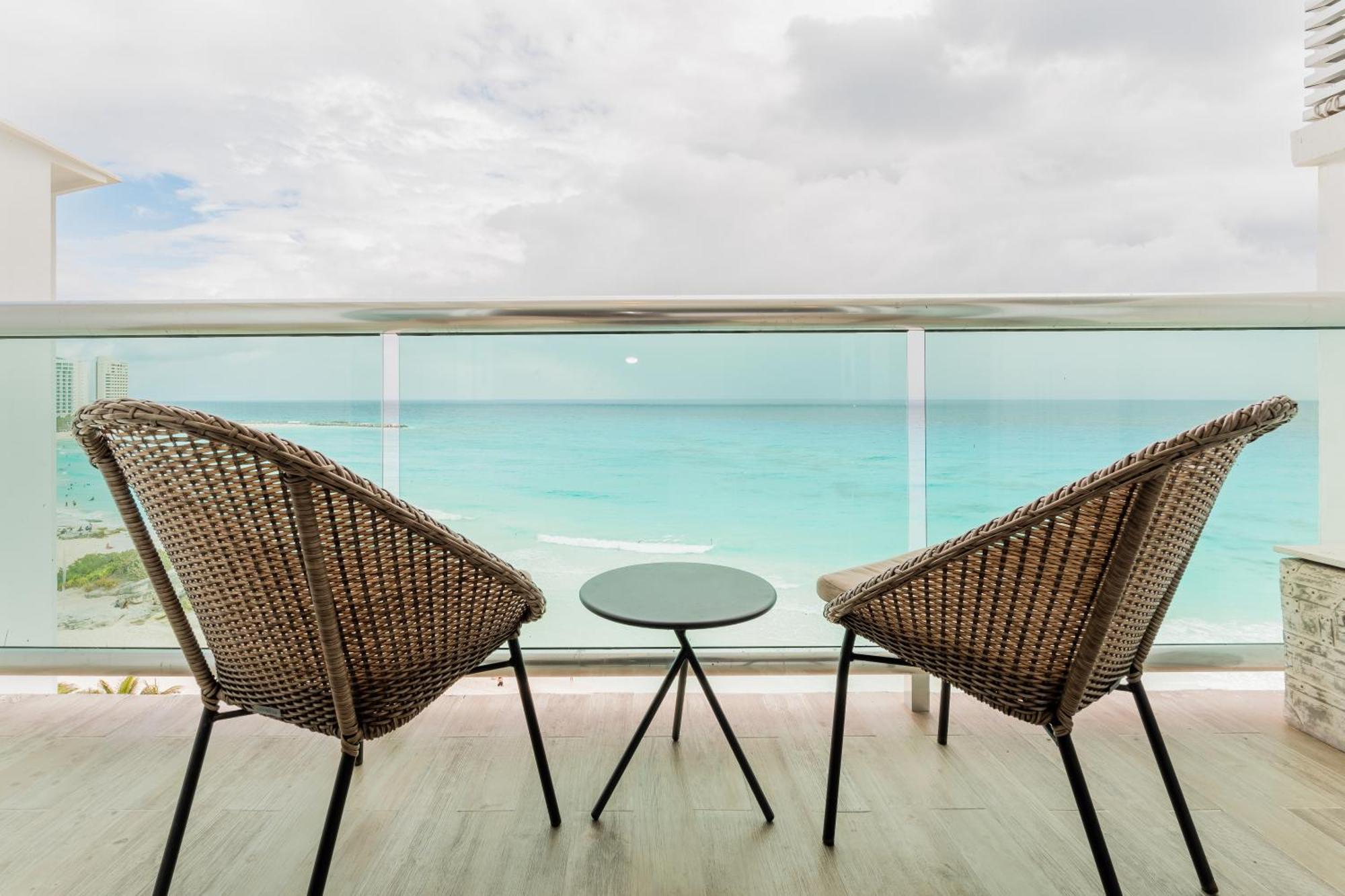 The Ocean Vibes Suites By Casa Paraiso Cancún Eksteriør billede